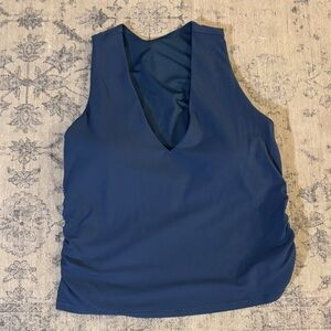 Lululemon Women’s All It Takes V Neck Tank Ribbed Nulu B-D Cup 10 blue twill